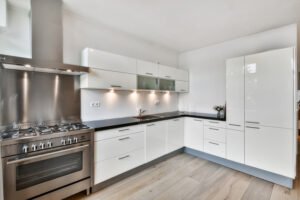 kitchen cabinets Dallas TX- RTA Kitchen Cabinets vs Custom Cabinets- Which Is the Smarter Choice 